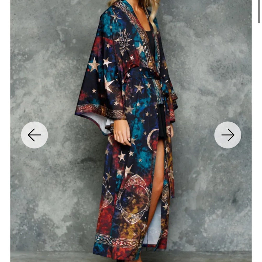 BlackMilk Cloak of Invisibility Swan Kimono - Picture 4 of 6